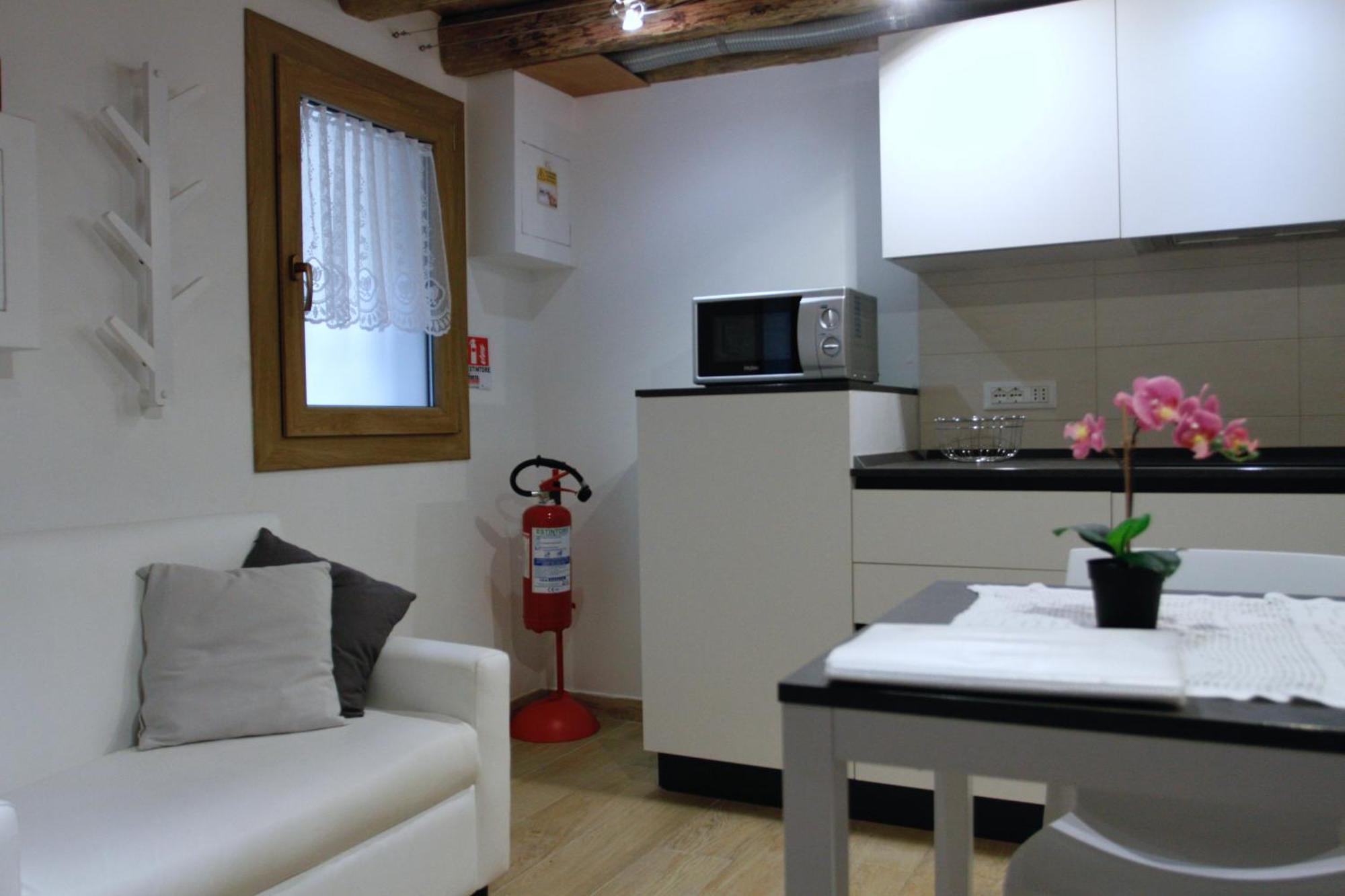 Tre Raggi Apartment Venesia Bagian luar foto